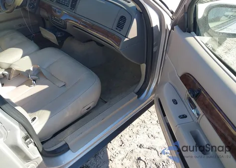 2007 Mercury Grand Marquis Ls z USA, uszkodzony, nr VIN 2MEFM75V97X620142